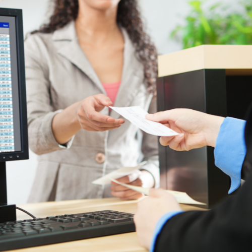 case-study-regional-bank-contact-center Transforming Contact Center Operations for a Regional Bank